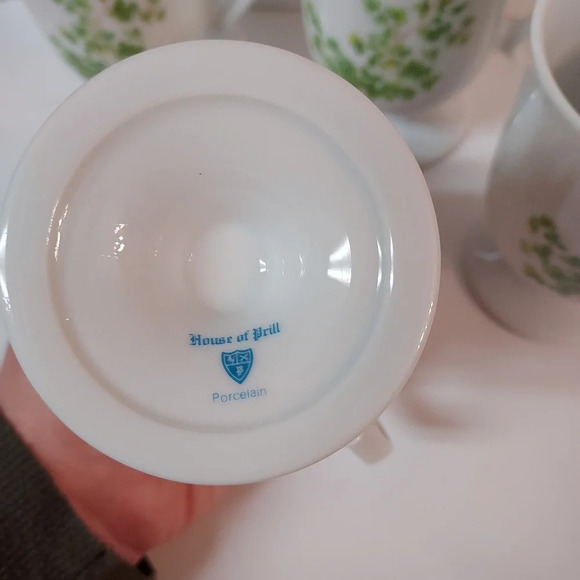 Set of 4 House of Prill Shamrock/Clover Pedestal Style Coffee Cups - Picture 2 of 8